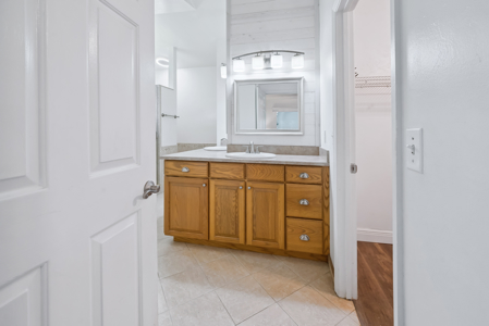 4 Bed 2.5 Bath POOL HOME on 5.31 Acres on Millhopper Rd - image 28