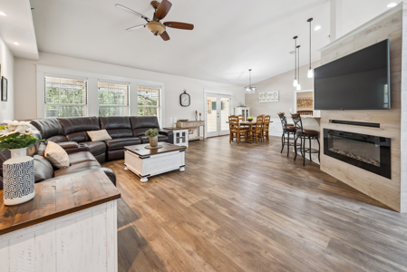 4 Bed 2.5 Bath POOL HOME on 5.31 Acres on Millhopper Rd - image 20