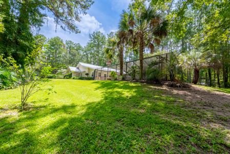 4 Bed 2.5 Bath POOL HOME on 5.31 Acres on Millhopper Rd - image 10