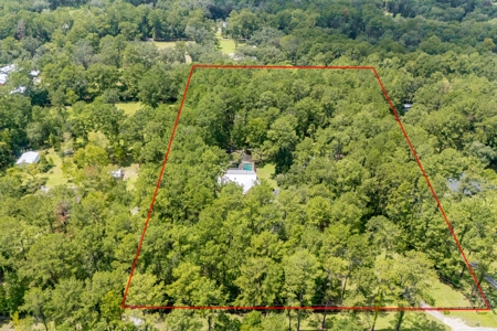 4 Bed 2.5 Bath POOL HOME on 5.31 Acres on Millhopper Rd - image 40