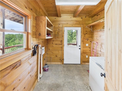 Luxury Log Cabin on 9.95 Acres with Ozark Mountain Views For Sale - image 18