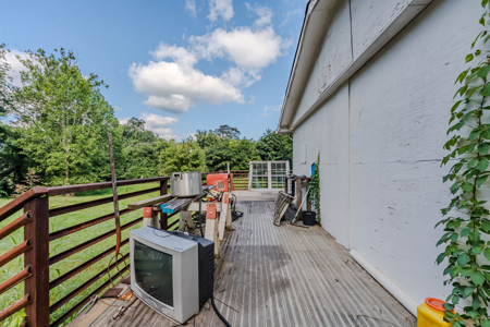 Country Home for Sale in Salem VA - image 24