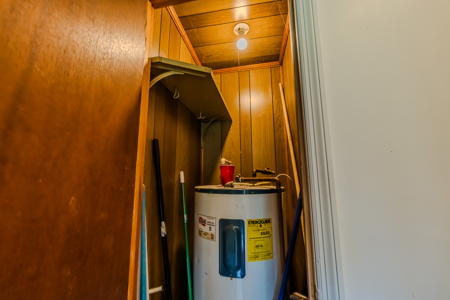 Country Home for Sale in Salem VA - image 22