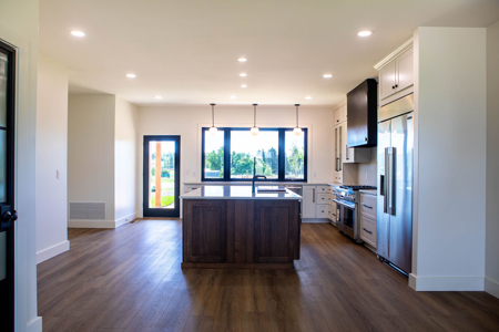 Luxury Newly Built Home on 11 Acres | Lewistown, MT - image 9