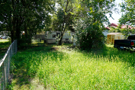 No Reserve Auction, Home in Meeker, OK - image 15