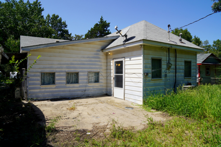 No Reserve Auction, Home in Meeker, OK - image 6