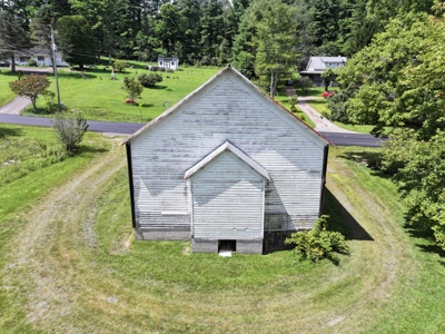 Land for sell with a structure on it located in Floyd County, VA - image 7