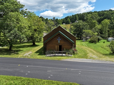 Land for sell with a structure on it located in Floyd County, VA - image 6