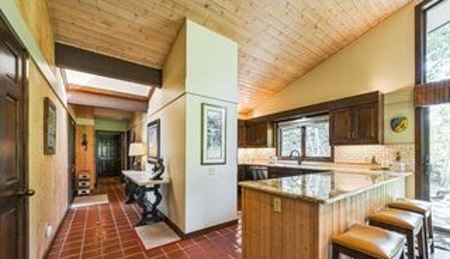 Fox Acres Gated Community Townhouse - image 3