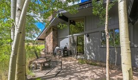 Fox Acres Gated Community Townhouse - image 1