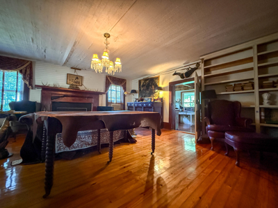 Historic 222-Acre Estate: The Legacy of Buckshoal Farm, VA - image 4