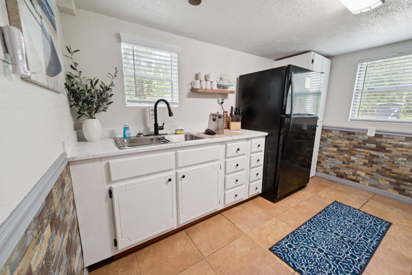 Florida Suwannee River Home & Airbnb Retreat with Private Dock