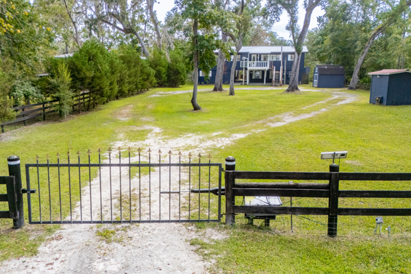 Florida Suwannee River Home & Airbnb Retreat with Private Dock