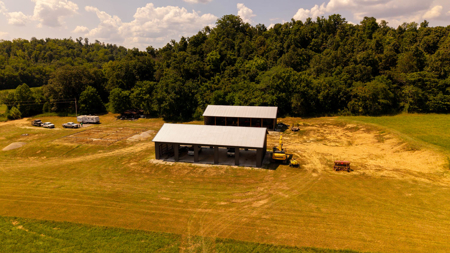 Luxury Hunting Retreat in the Missouri Ozarks | 2524.28 Acres - image 32
