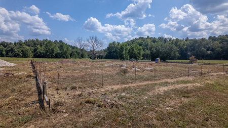 Luxury Hunting Retreat in the Missouri Ozarks | 2524.28 Acres - image 4