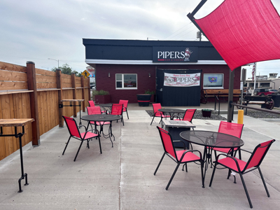 Pipers – Premier Bar and Casino in Glasgow, MT - image 3