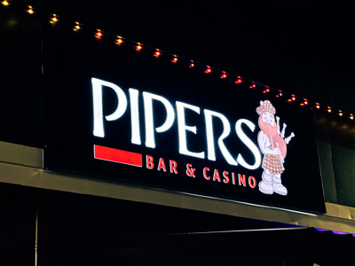 Pipers – Premier Bar and Casino in Glasgow, MT - image 2