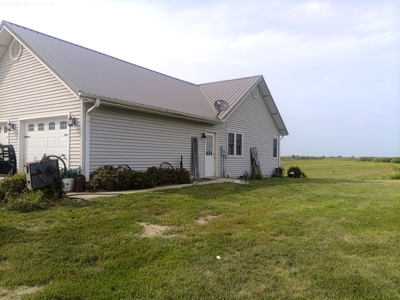 Spacious 4 bedroom, 3 bath home with modern upgrades - image 3