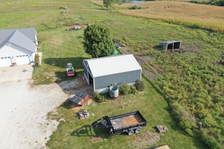 Spacious 4 bedroom, 3 bath home with modern upgrades - image 48