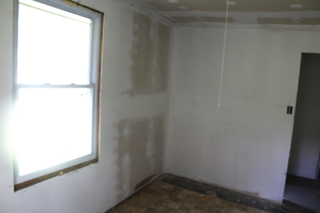 Fixer Upper on Acreage For Sale in Colchester, New York! - image 23