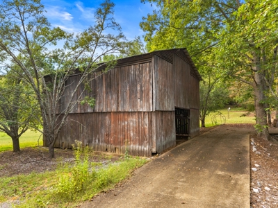 Legacy Estate in Mooresburg, Hawkins County Hunting Resort TN - image 38