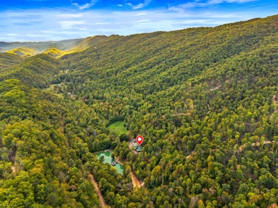 Legacy Estate in Mooresburg, Hawkins County Hunting Resort TN - image 5