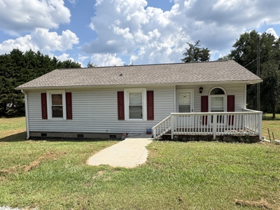 Great Beginner Home; Move-In Ready! Or use as a great investment! - image 8