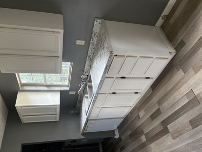 Great Beginner Home; Move-In Ready! Or use as a great investment! - image 21