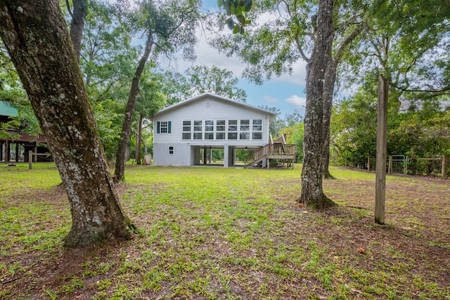 Suwannee Riverfront Home for Sale in Branford FL! - image 5