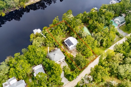 Suwannee Riverfront Home for Sale in Branford FL! - image 20