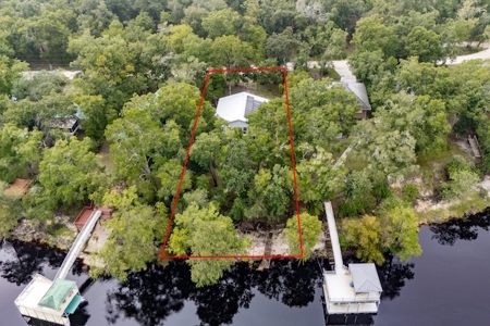 Suwannee Riverfront Home for Sale in Branford FL! - image 17