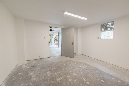 Suwannee Riverfront Home for Sale in Branford FL! - image 10