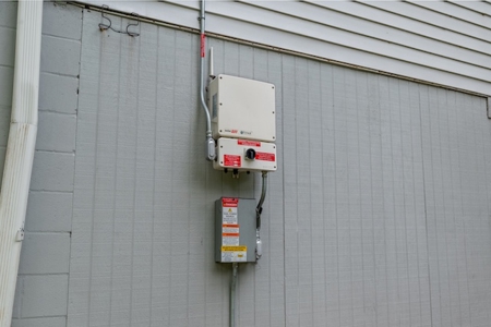 Suwannee Riverfront Home for Sale in Branford FL! - image 8