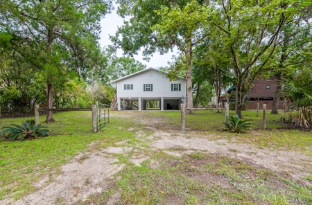 Suwannee Riverfront Home for Sale in Branford FL! - image 6