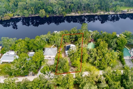 Suwannee Riverfront Home for Sale in Branford FL! - image 18