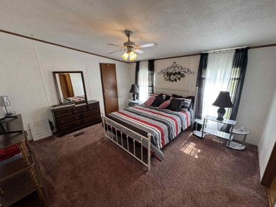 Charming Lake Retreat: Ideal for Getaways or Investment - image 10