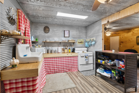 Little Red River Riverfront Hunting and Fishing Camp For Sale - image 10