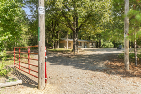 Little Red River Riverfront Hunting and Fishing Camp For Sale - image 1