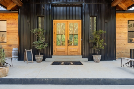 Your Private Luxury Escape in the Heart of Williamson County - image 10