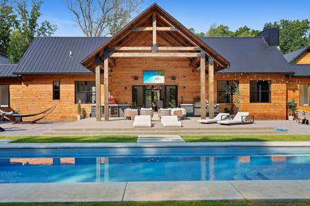 Your Private Luxury Escape in the Heart of Williamson County - image 28