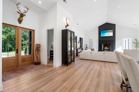 Your Private Luxury Escape in the Heart of Williamson County - image 13