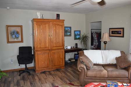 Home for Sale Shelby Montana, fabulous kitchen, 3 bed 2 bath - image 18
