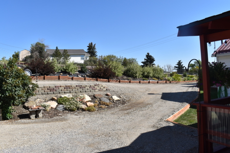 Home for Sale Shelby Montana, fabulous kitchen, 3 bed 2 bath - image 14