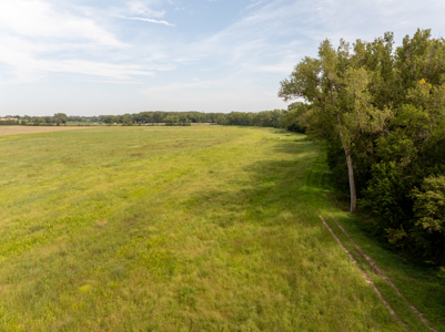 Turn-Key Recreational Farm Along the Little Blue River - image 8