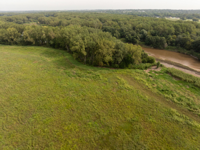 Turn-Key Recreational Farm Along the Little Blue River - image 2