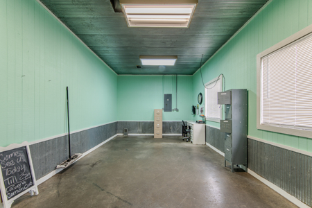 Turnkey Restaurant Opportunity in the Heart of Halls, TN - image 12