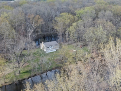 Island Property, On the Wisconsin River, Blue River, Grant County - image 1