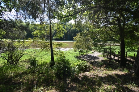 3 Bedroom Riverfront Home for Sale in Perry County, Tennessee - image 6