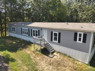 3 Bedroom Riverfront Home for Sale in Perry County, Tennessee - image 13