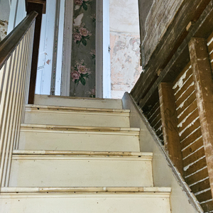 Charming Victorian Fixer-Upper on Corner Lot – Endless Potential! - image 23